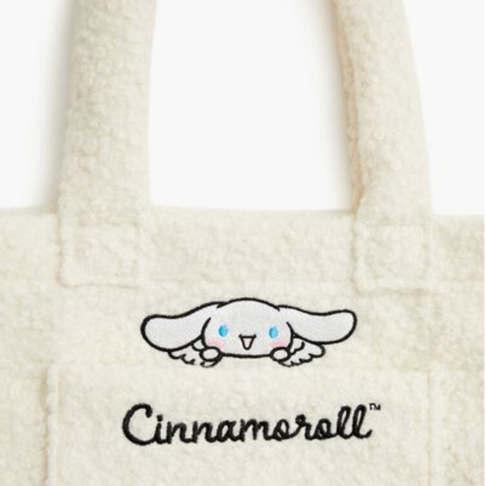 Cinnamoroll Faux Shearling Tote Bag Sanrio Hello Kitty Kawaii Y2K Travel Bag - Picture 1 of 10